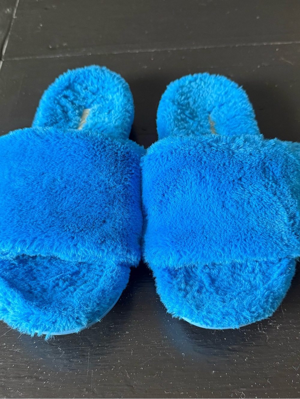 Vionic Dream Women's Supportive Slippers - Picture 4 of 9
